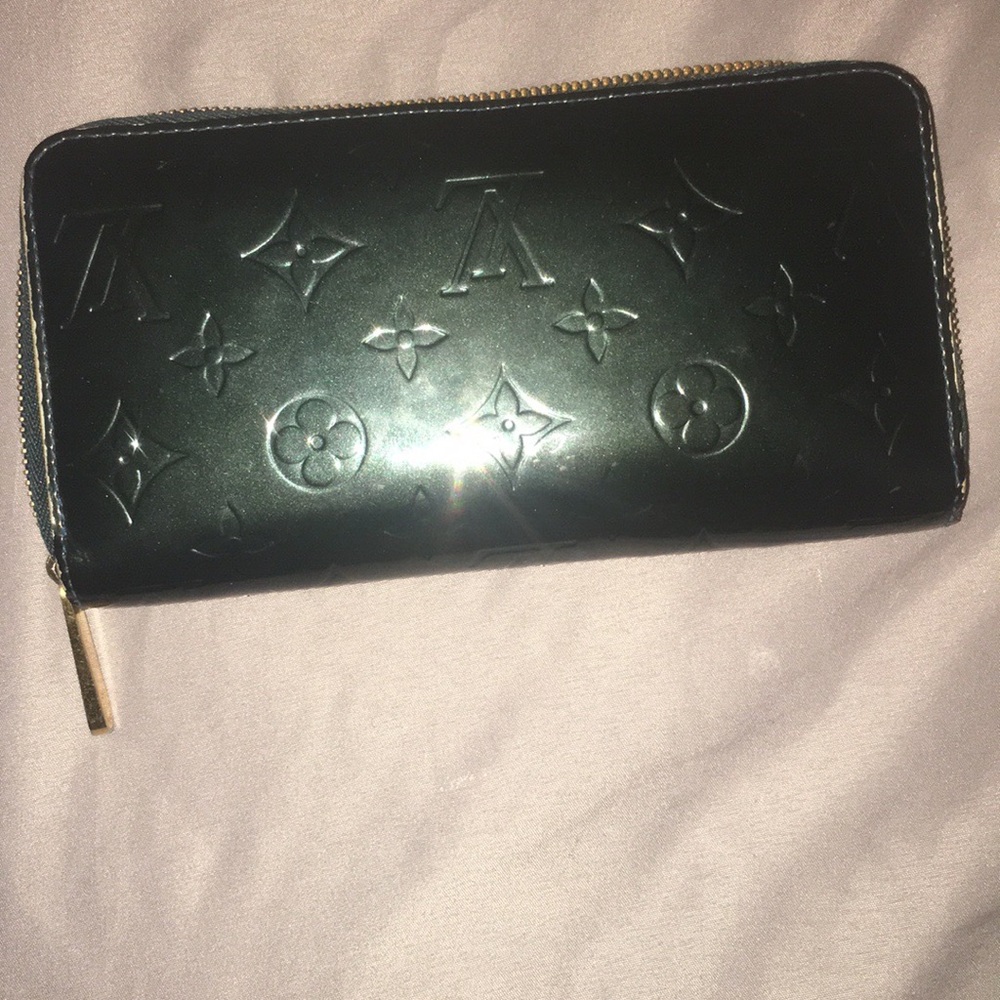 Lv Zippy Wallet